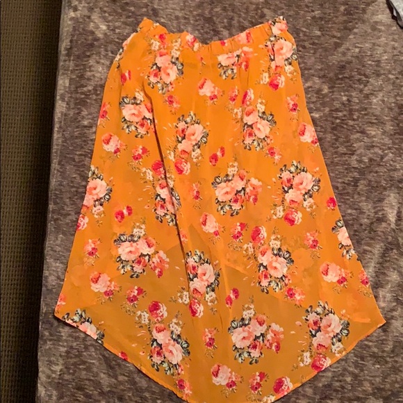 Yellow Floral Skirt - Picture 2 of 4